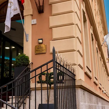 Ottaviano Augusto 3*