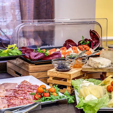 Ottaviano Augusto Hotell